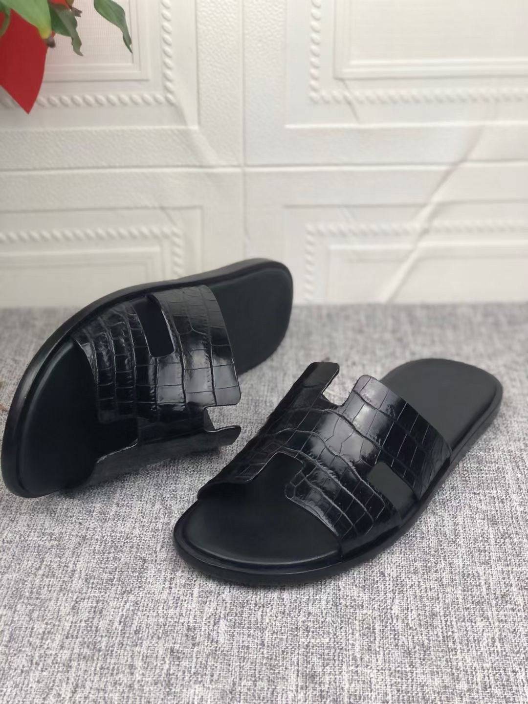 Preorder Vintage Grey Genuine Crocodile Belly Leather Mens Slipper