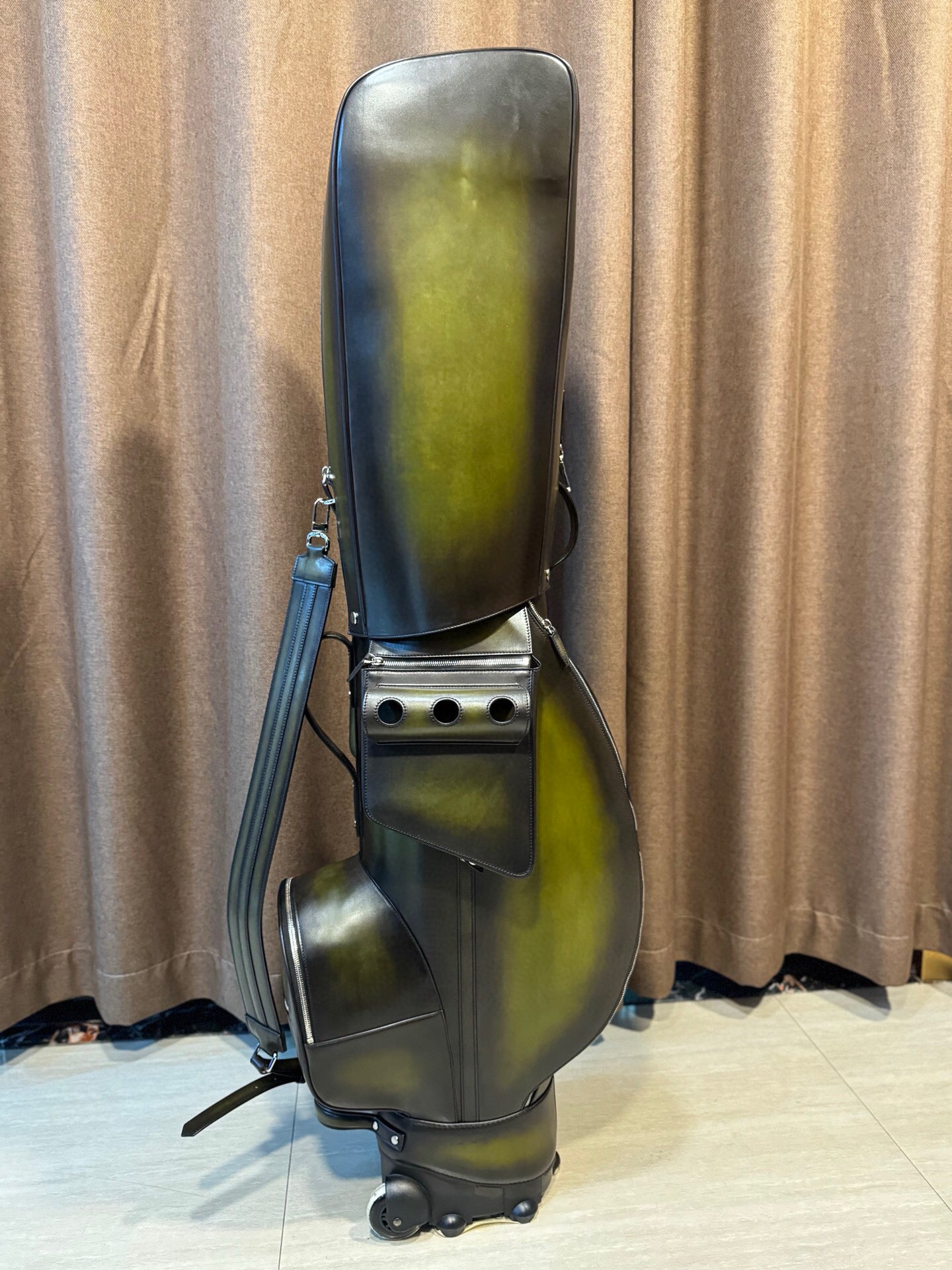 Golf Bags ,Golf Sets , Golf Cart Bags & Golf Stand Bags Leather