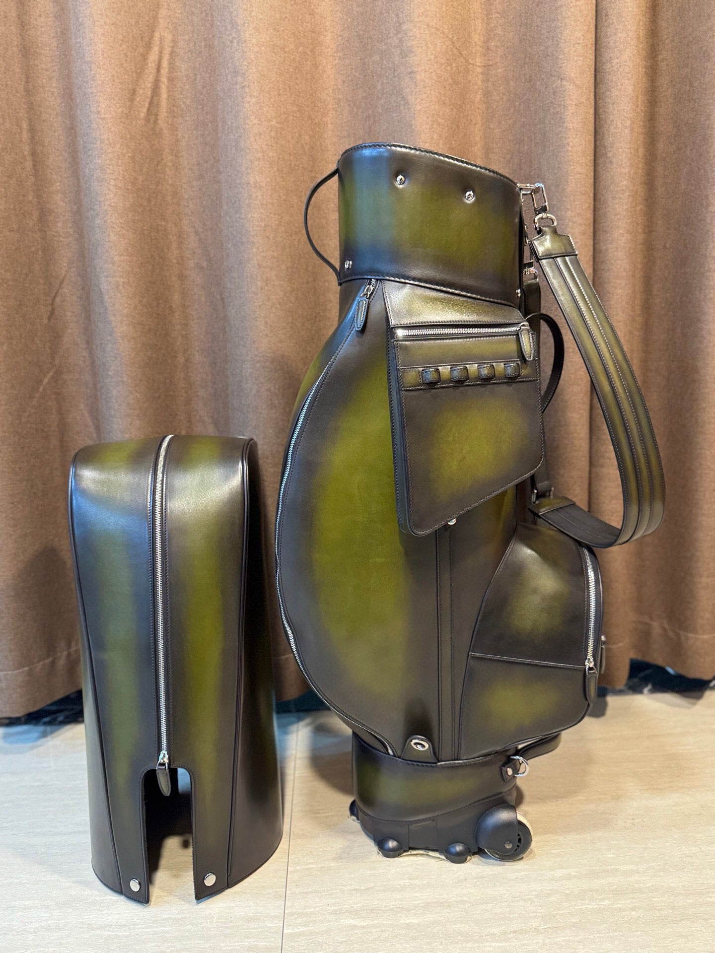 Golf Bags ,Golf Sets , Golf Cart Bags & Golf Stand Bags Leather