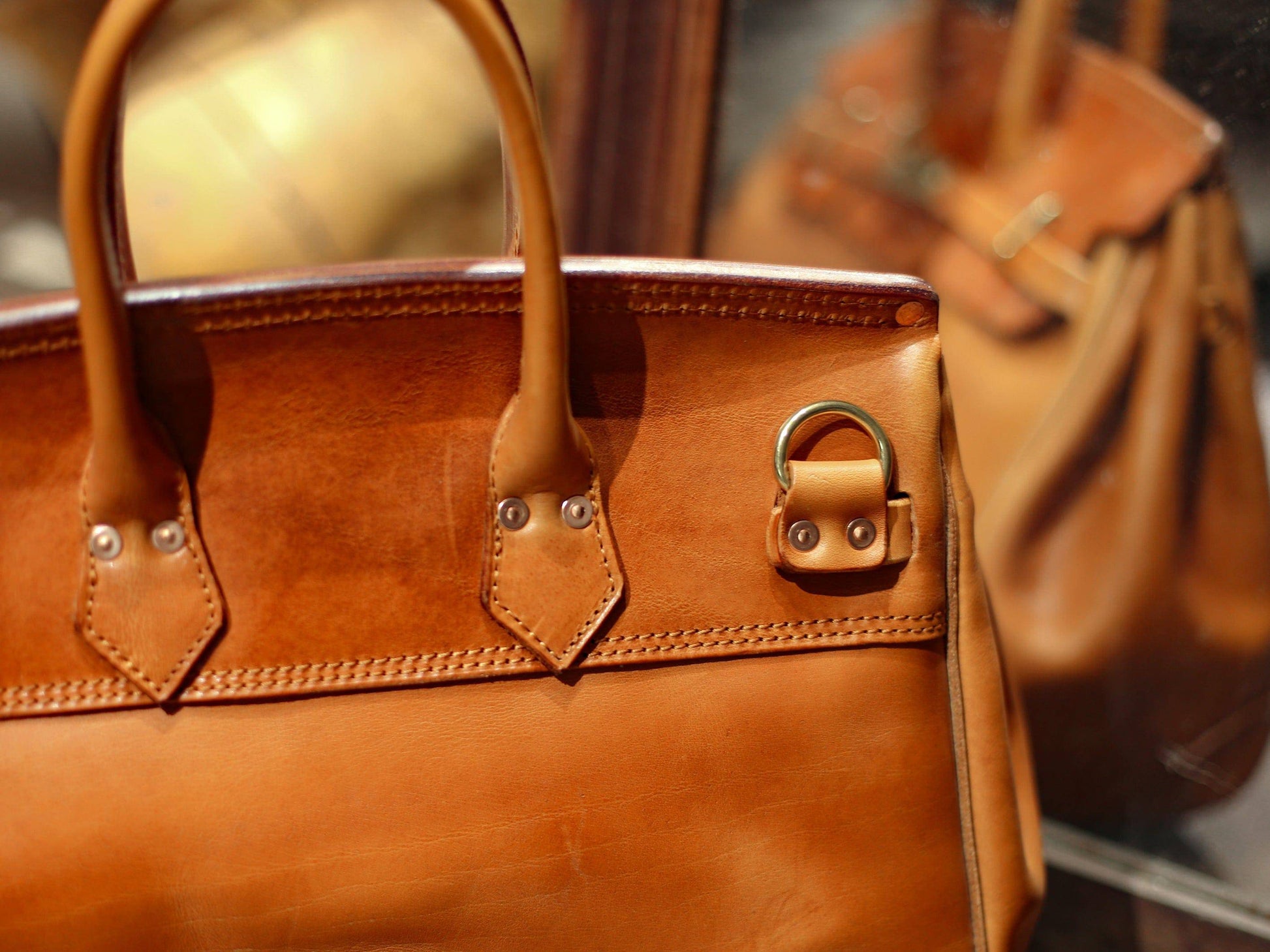 Rossie Viren Women's Unisex Genuine Vintage Vegetable Tanned Leather Satchel Flap Buckle Bag