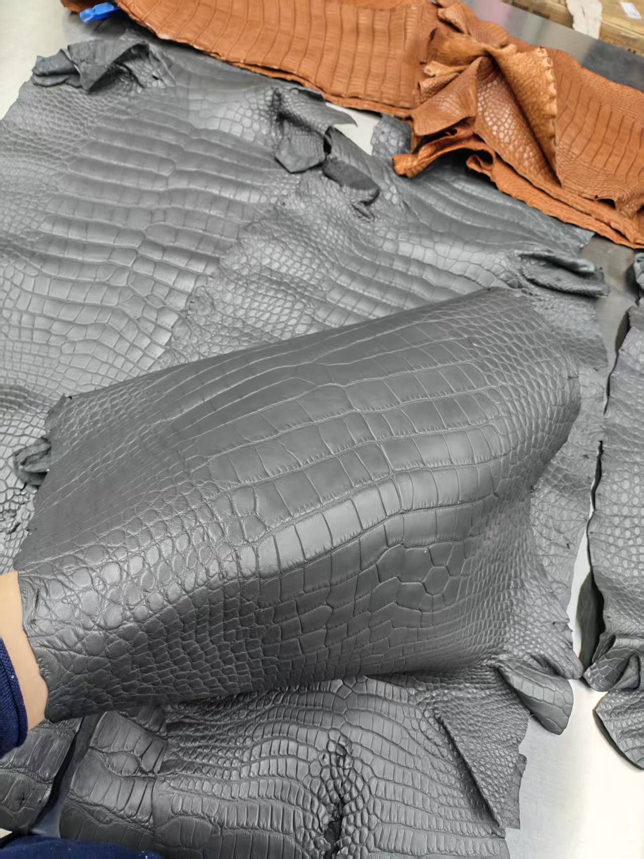 Preorder Genuine Matt US Alligator Crocodile Skin Leather 40cm Business Top Handle Handbags Office Bags Dark Grey