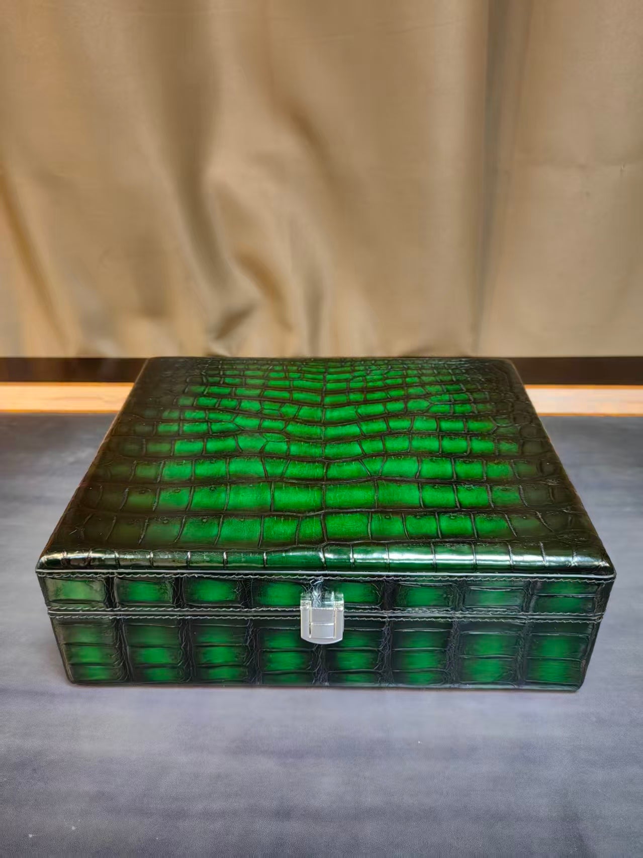 Vintage Genuine Crocodile Skin Leather 8-pcs In Watch Case