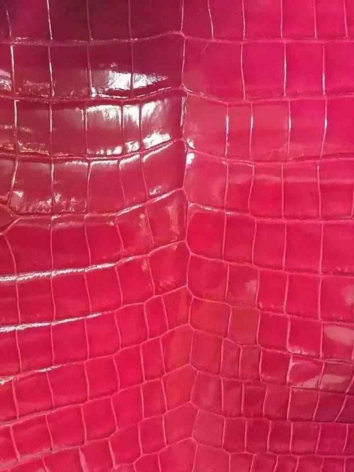 Crocodile Skin Belly Leather Colorway