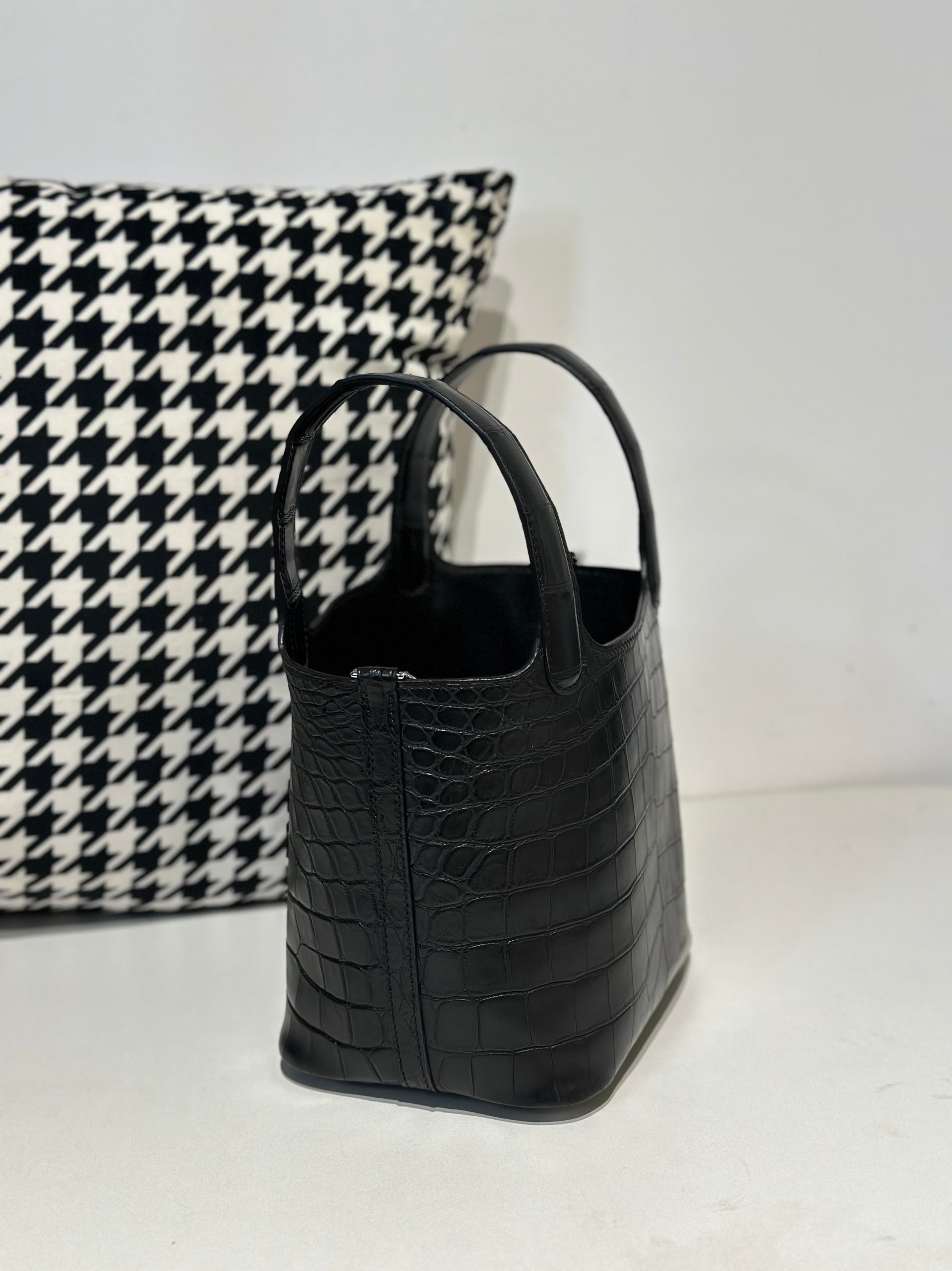 Women's Matt Genuine Crocodile Skin Leather Mini Handle Bag Black
