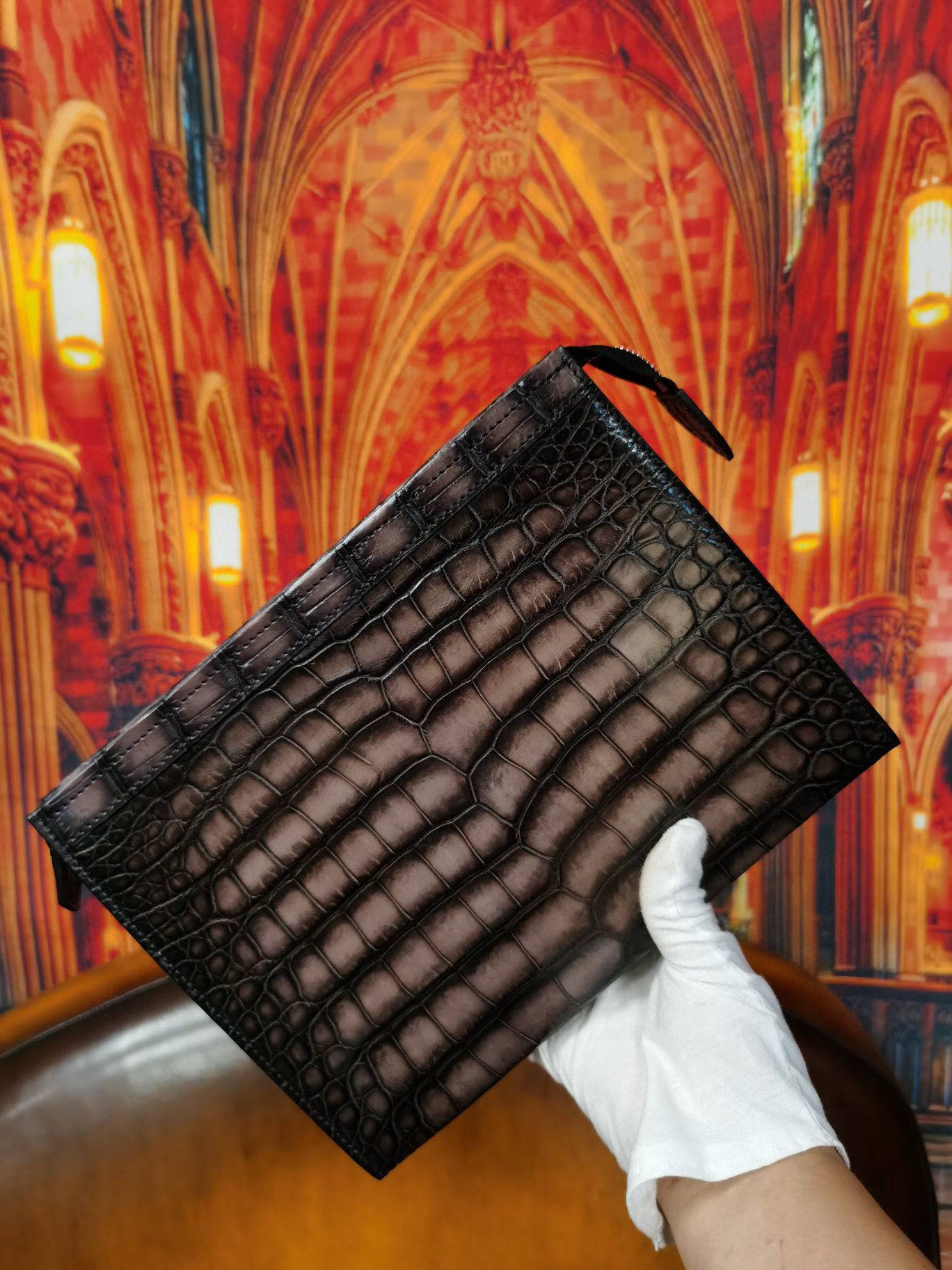 Genuine Vintage Crocodile Skin Leather  Wristlet Wallet Clutch Envelop