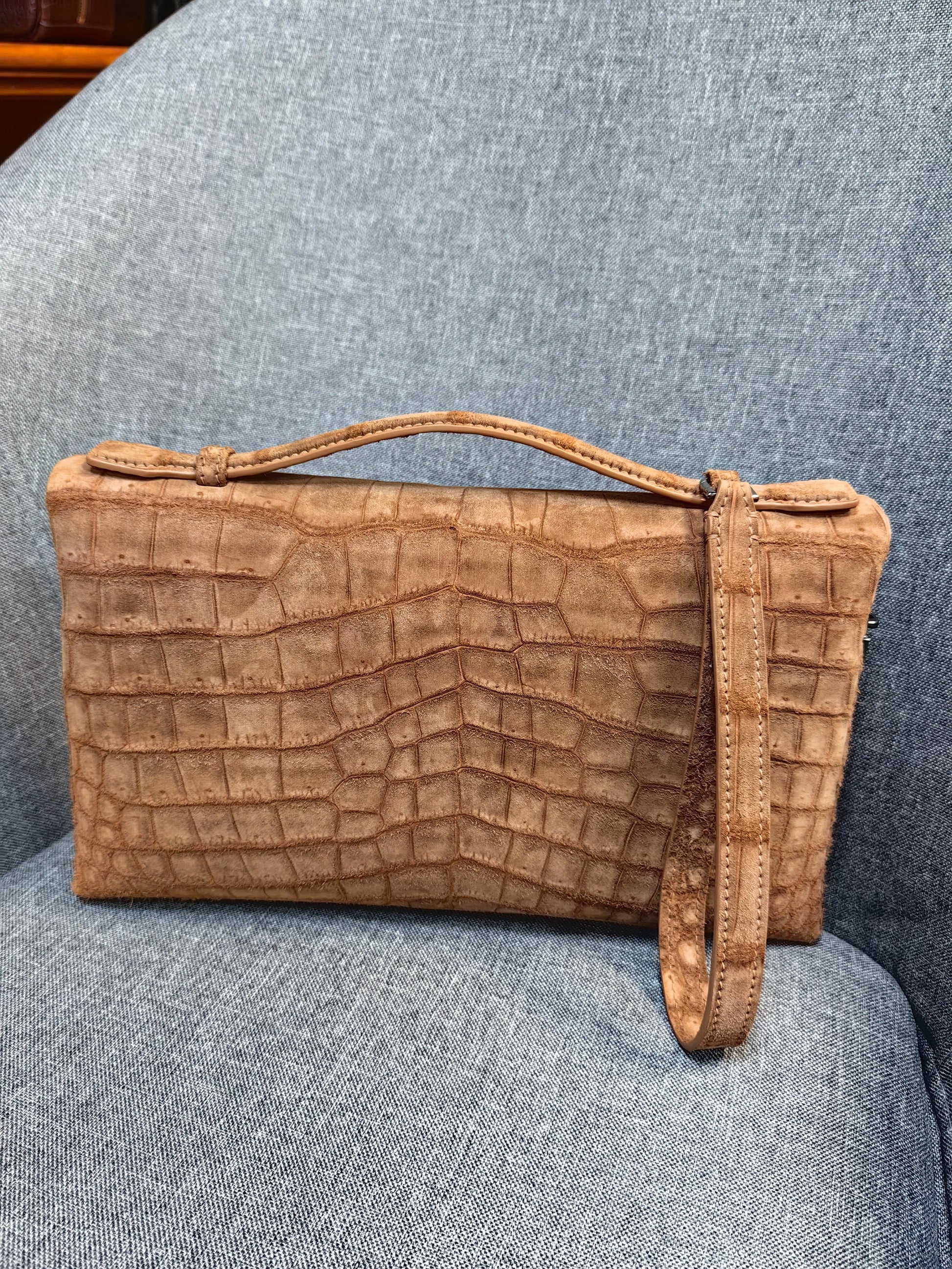 Unisex Nubuck Genuine Crocodile Skin Leather Zipper Handle Clutch Bag