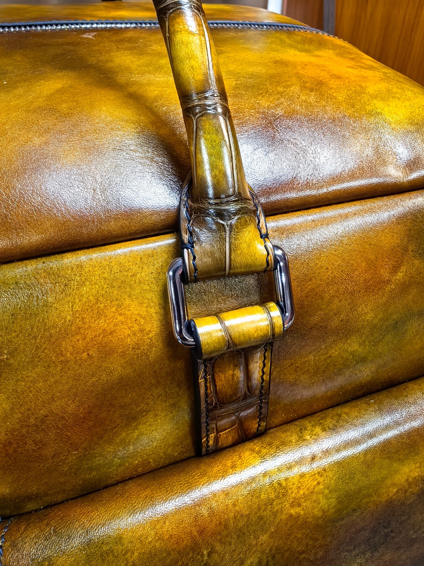 Unisex Ex Large Vintage Leather Travel Duffle Bag Vintage Brown