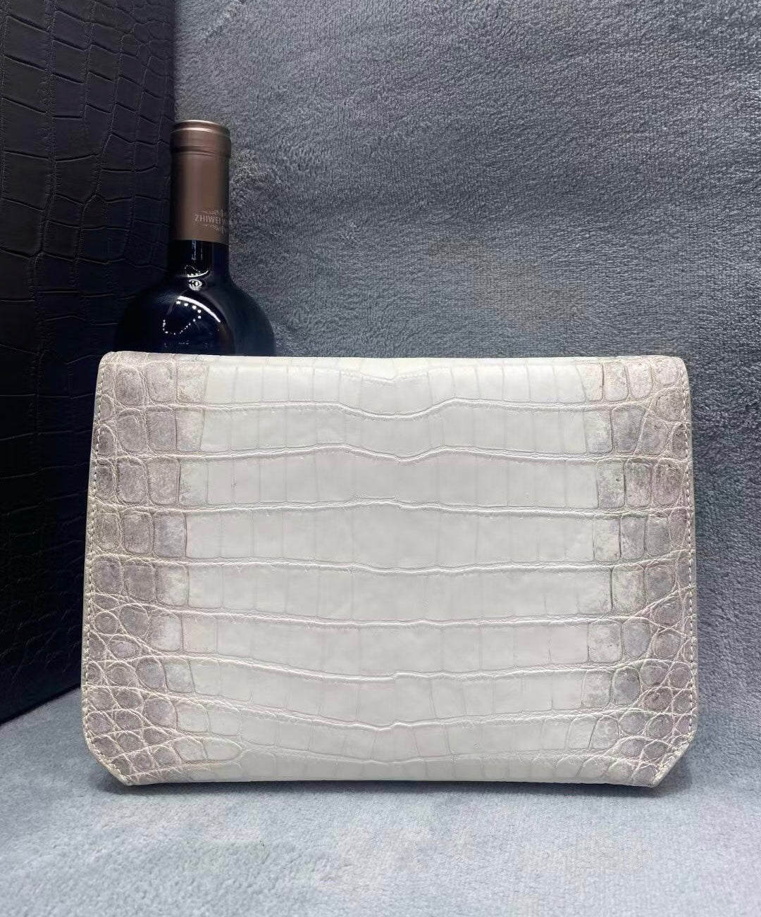 Genuine Crocodile Skin Leather Clutch Handle Bag Himalaya White