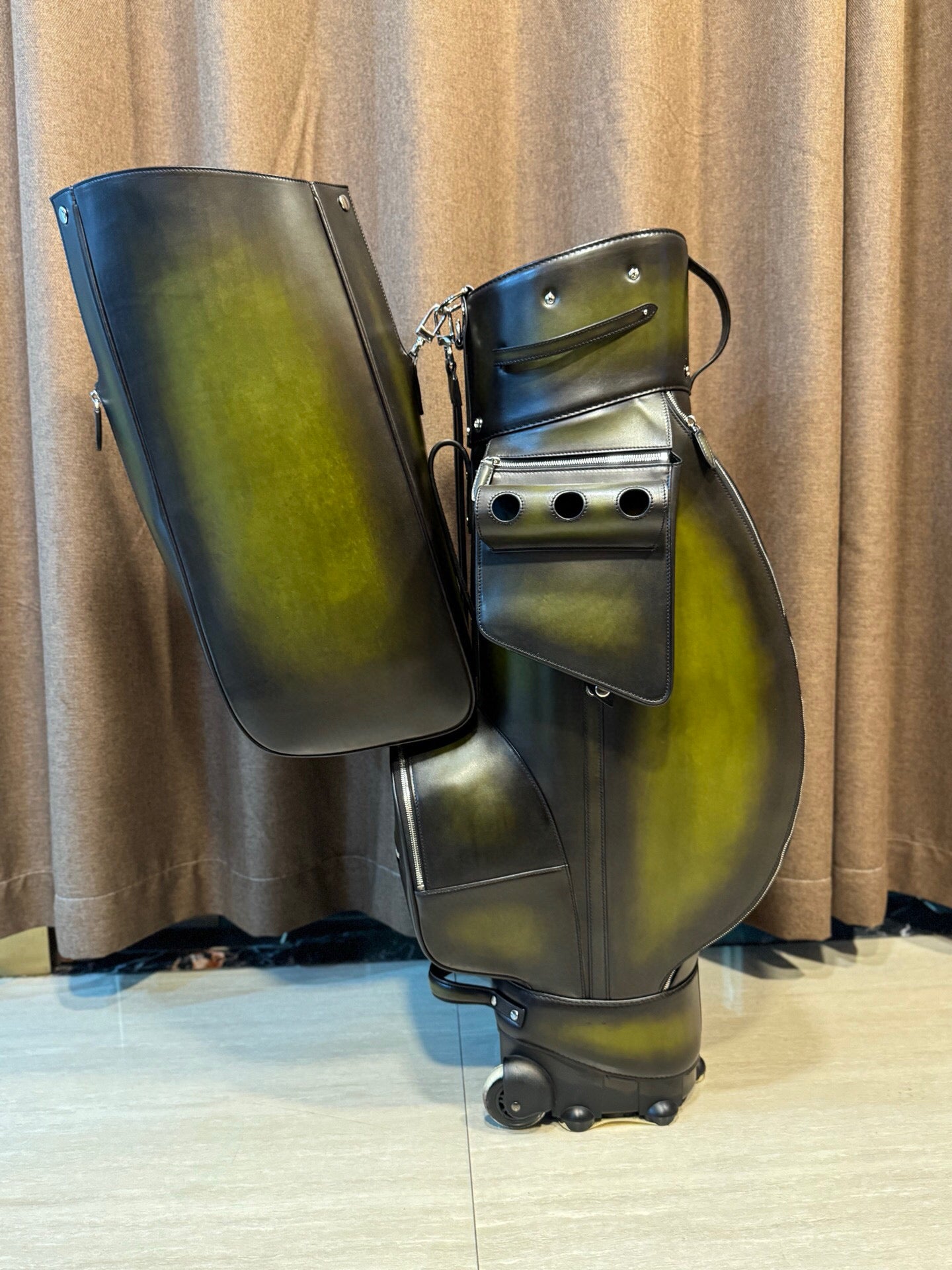 Golf Bags ,Golf Sets , Golf Cart Bags & Golf Stand Bags Leather