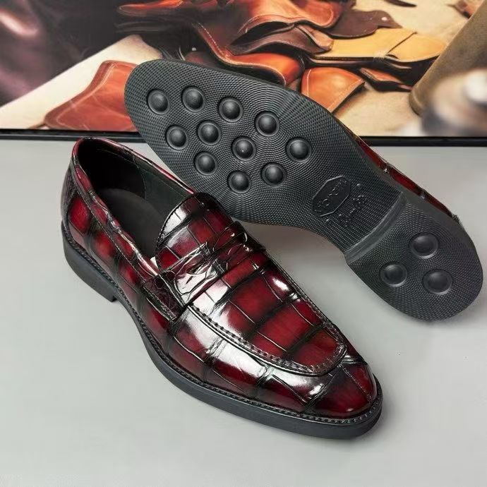 Crocodile Leather Loafer Shoes Vintage Red