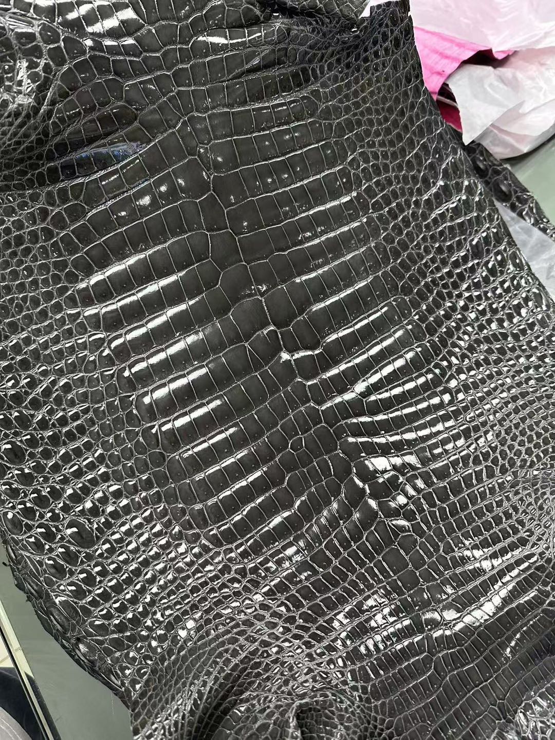 Preorder Mens Crocodile Leather Wallet
