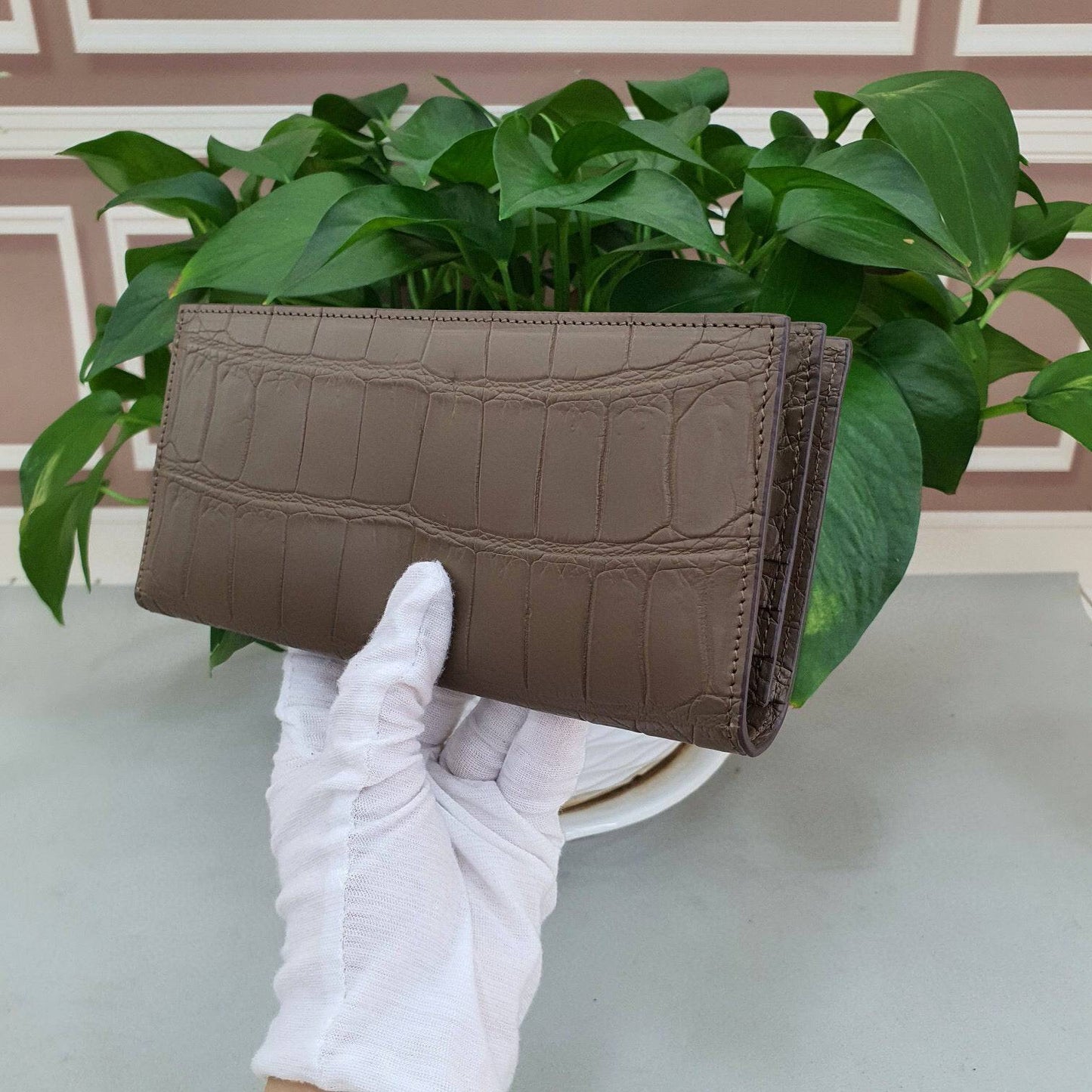 Matt Crocodile Leather Mens Suit Wallet Karki & Black