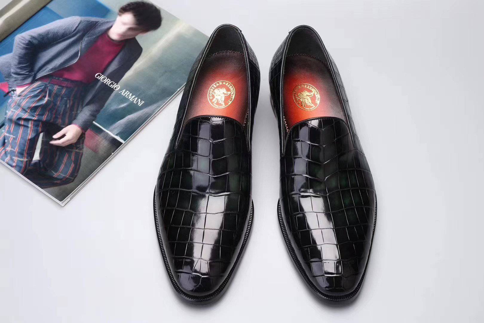 Crocodile Shoes Men's Slip On Loafer Shoes, Genuine Crocodile Leather Casual Dress Shoes Vintage Green