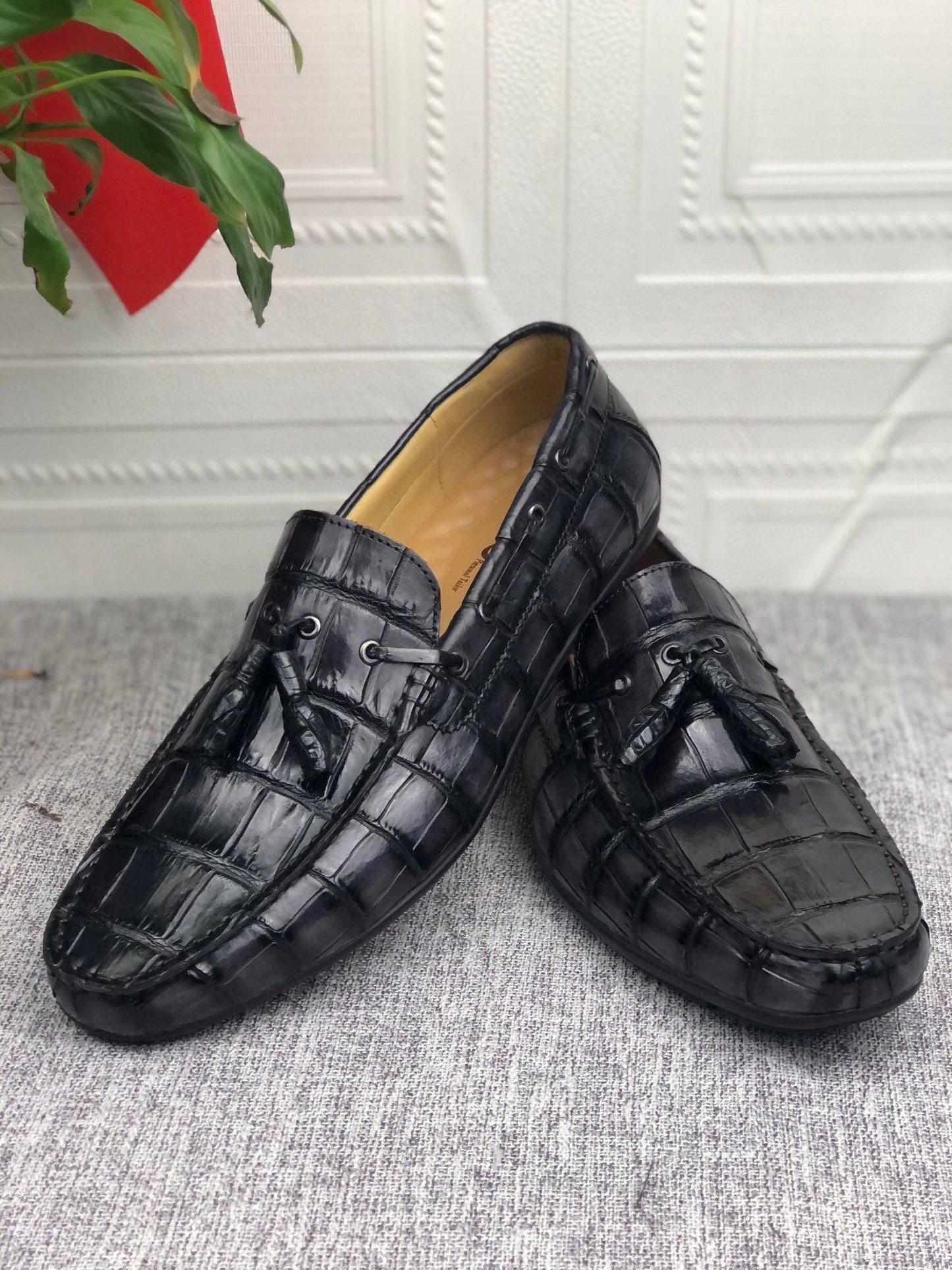 Preorder Crocodile  Leather Shoes Mens Slip-On Driving Loafer Shoes Vintage Light Grey