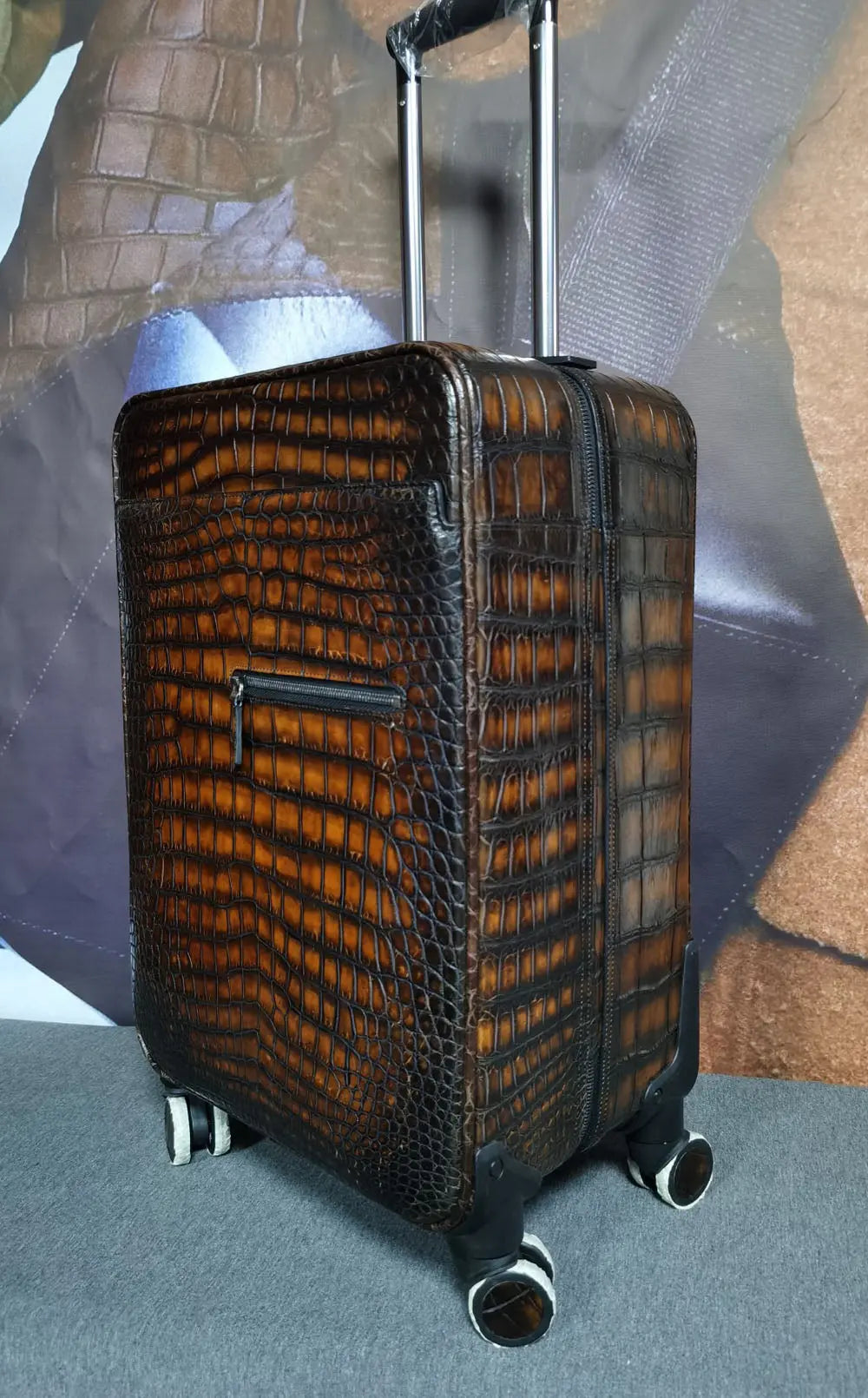 Retro Brown Crocodile Leather Trolley/Roll Aboard Suitcase Weekend/Travel Bag Trolley Case Universal Wheels 20-Inch