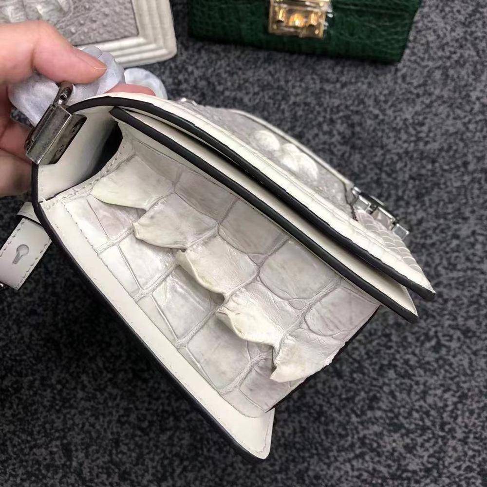 Womens Crocodile Leather Shoulder Flap Chain Bag