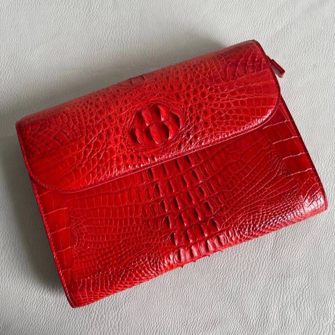 Rossie Viren women's genuine crocodile leather clutch with card holder, featuring a sleek and textured crocodile skin design.